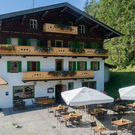 Gasthof St. Adolari Hotel Sankt Ulrich am Pillersee Luaran gambar