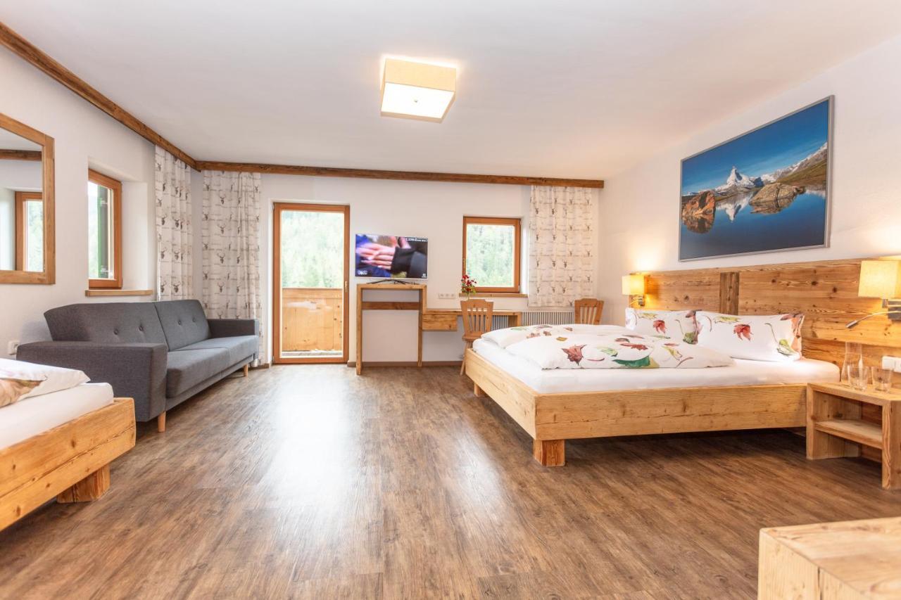 Gasthof St. Adolari Hotel Sankt Ulrich am Pillersee Luaran gambar