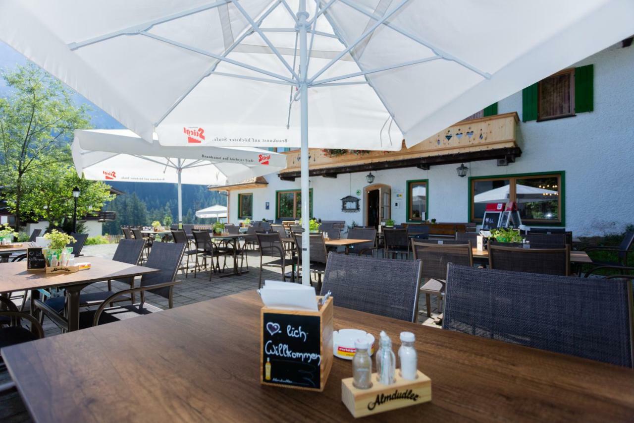 Gasthof St. Adolari Hotel Sankt Ulrich am Pillersee Luaran gambar